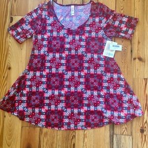 LuLaRoe Perfect Tee XS. NWT